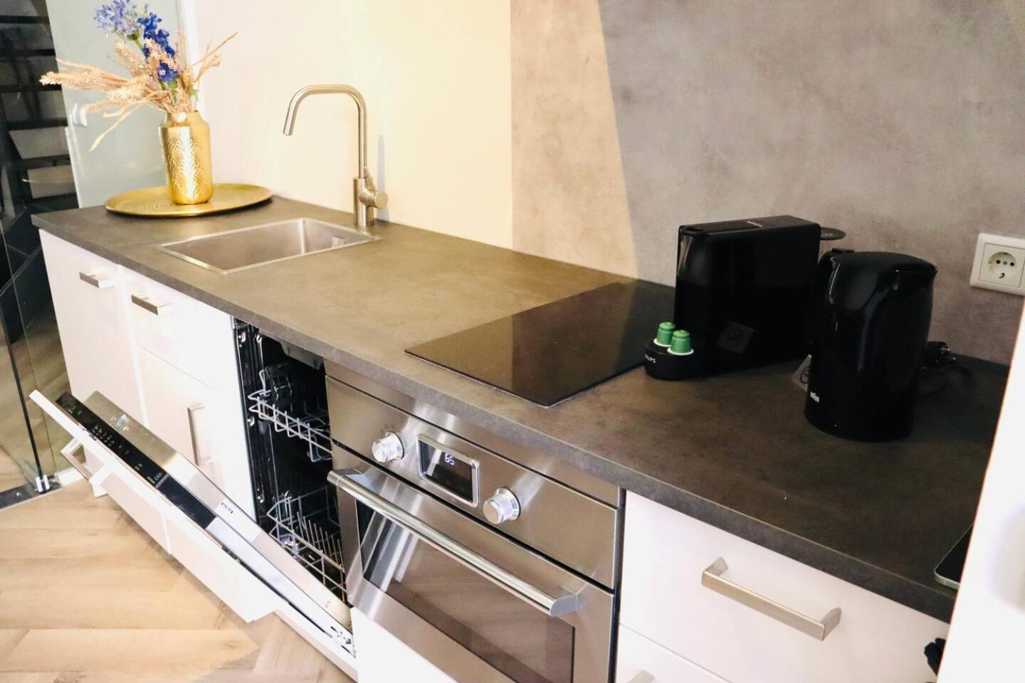 Child Favorite Coach House City Villa Tilburg Ngoại thất bức ảnh