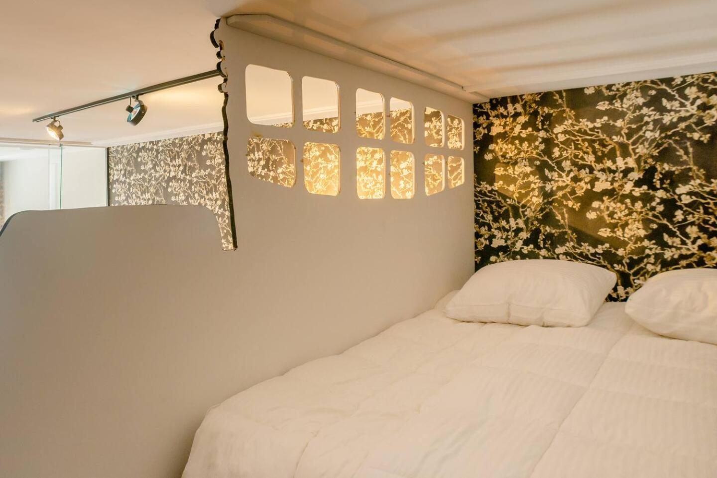 Child Favorite Coach House City Villa Tilburg Ngoại thất bức ảnh